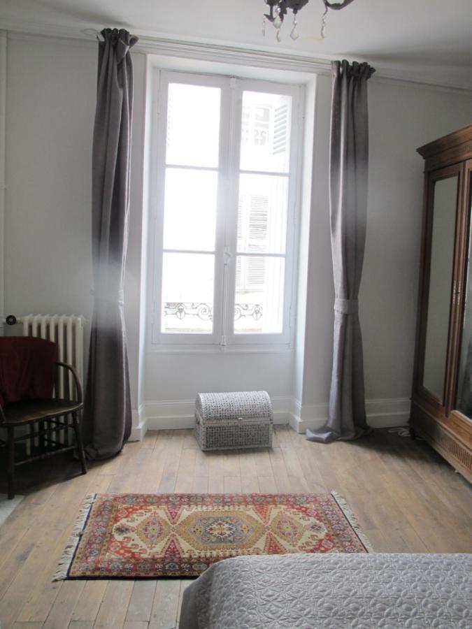 Chezlola Bed & Breakfast Civray  Exterior photo