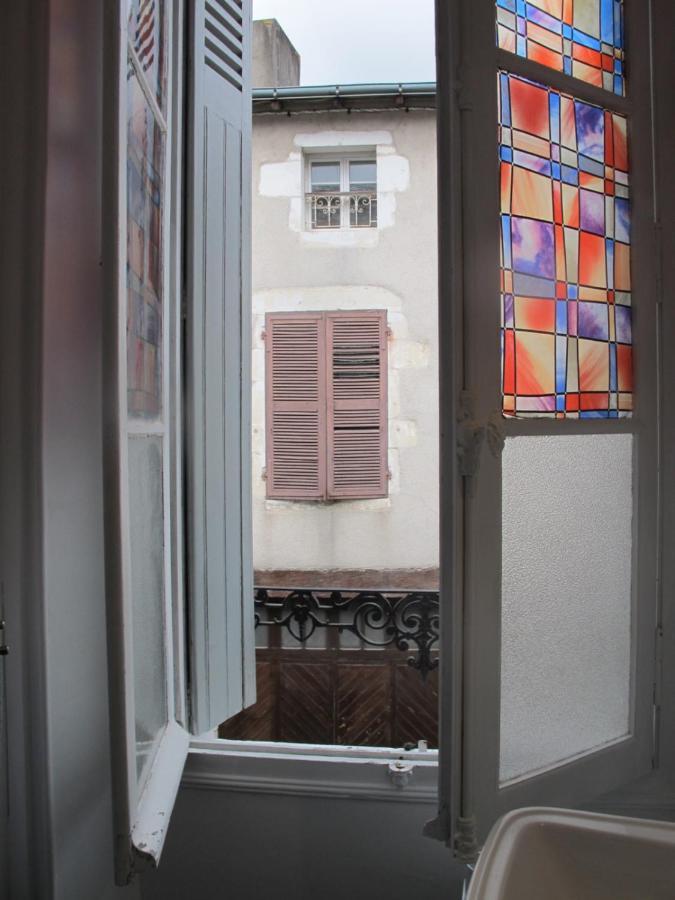 Chezlola Bed & Breakfast Civray  Exterior photo